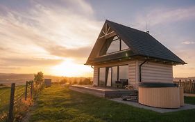 Osada Janosika Jacuzzi Drewniany Domek Na Odludziu